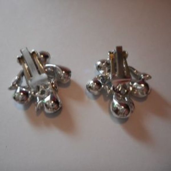 "White Wash Silver Aurora Borealis Clip Earrings " - Picture 2 of 4